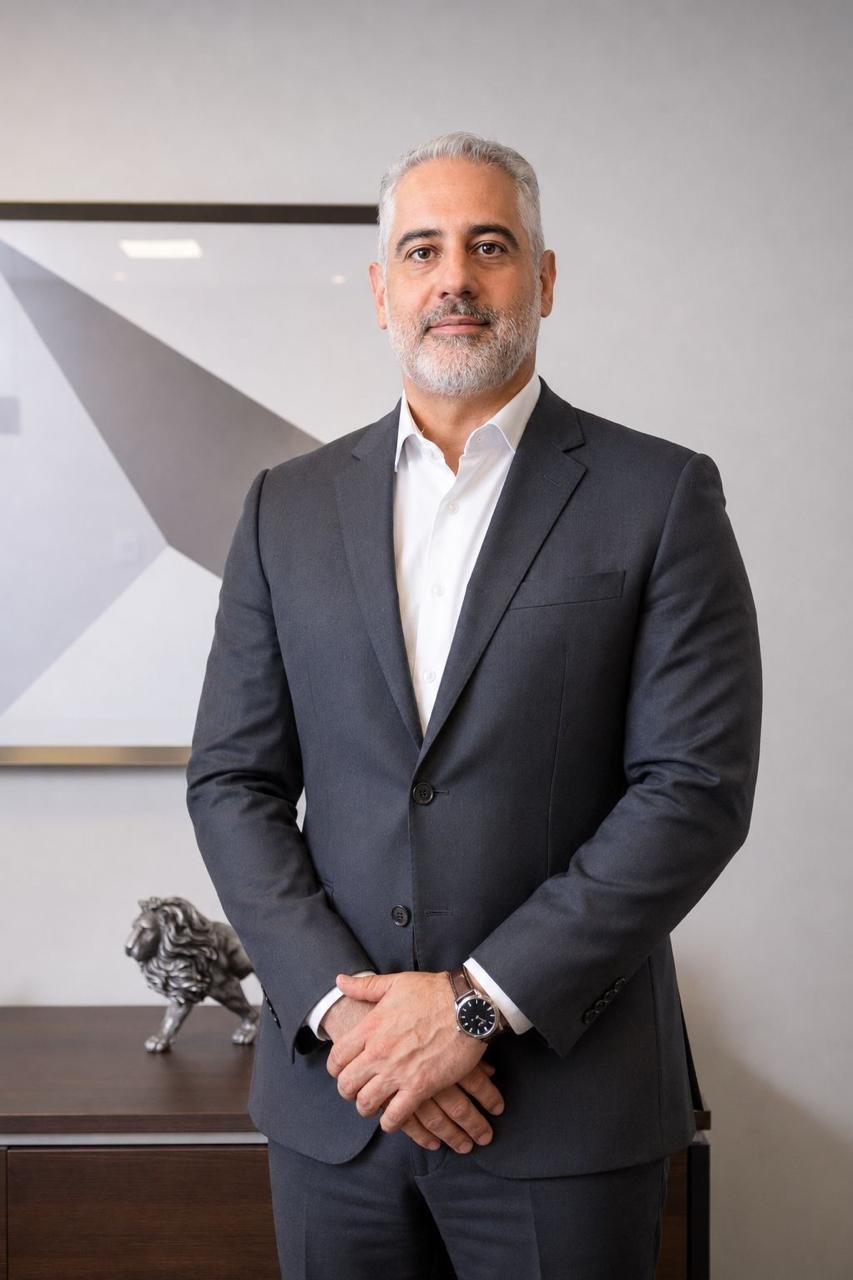 Filipe Horta Nunes em retrato executivo